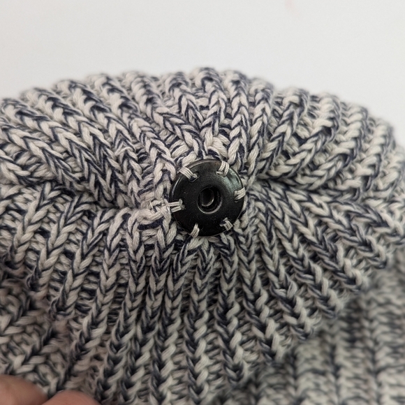 Love Your Melon Beanie Hat Cuffed Cotton Knit Logo Patch Unisex - Picture 3 of 5